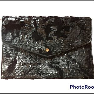 BRAND NEW WITH TAGS: A New Day black  velvet and sequin clutch bag!